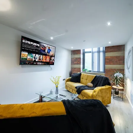 Bv Spacious 1-bedroom Close To Town Center - Sleeps 6 شقة *