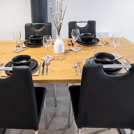 Bv Spacious 1-bedroom Close To Town Center - Sleeps 6 * برادفورد