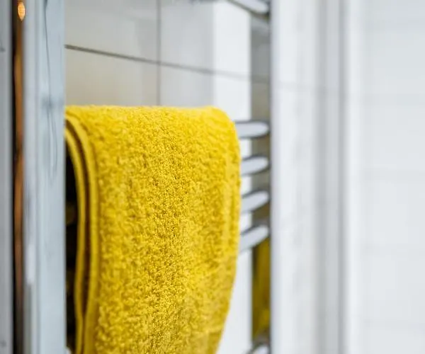 Bv Spacious 1-bedroom Close To Town Center - Sleeps 6 Bradford (West Yorkshire)