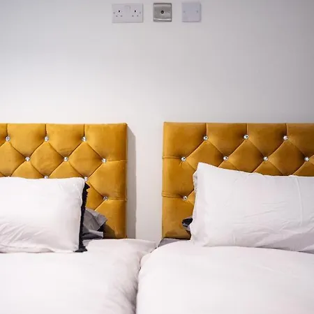 Bv Spacious 1-bedroom Close To Town Center - Sleeps 6